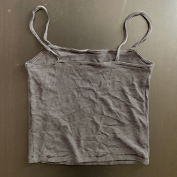 Stripped crop top - Picture 2 of 2